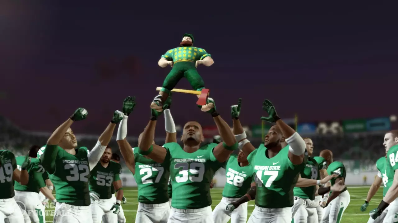 NCAA Football 13