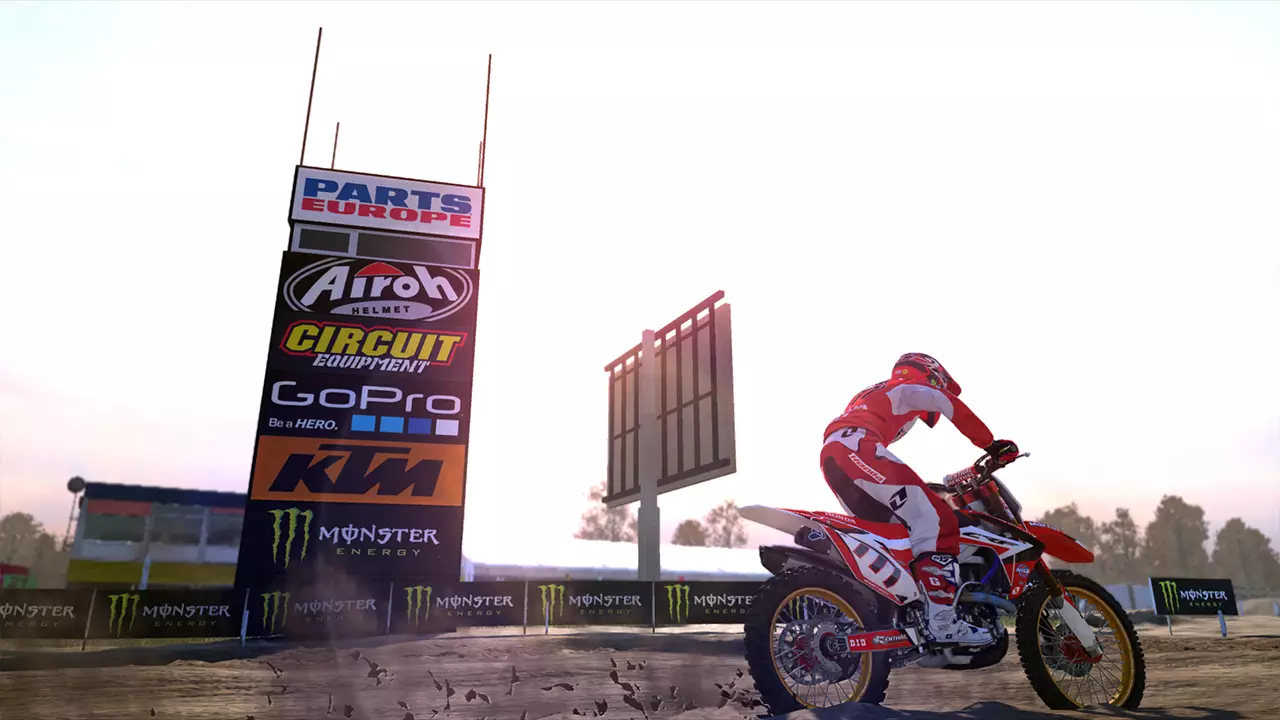 -MXGP - The Official Motocross Videogame Compact-游戏截图-好玩游戏库
